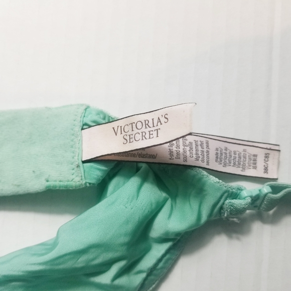 VICTORIAS SECRET WOMEN'S BRA SIZE 38C - Picture 3 of 16
